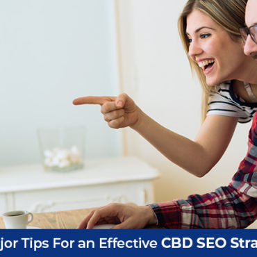 happy couple searching google. cbd seo strategy tips.